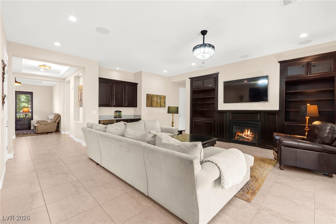 6810 Silver Crescent Street Las Vegas NV 89148