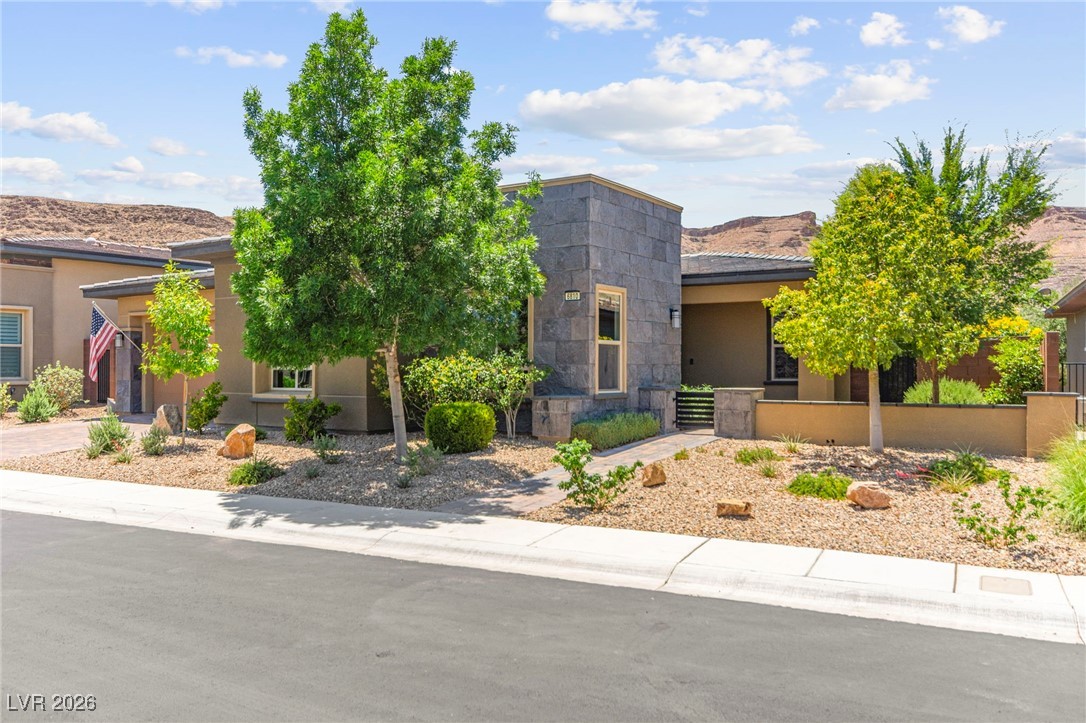 6810 Silver Crescent Street Las Vegas NV 89148