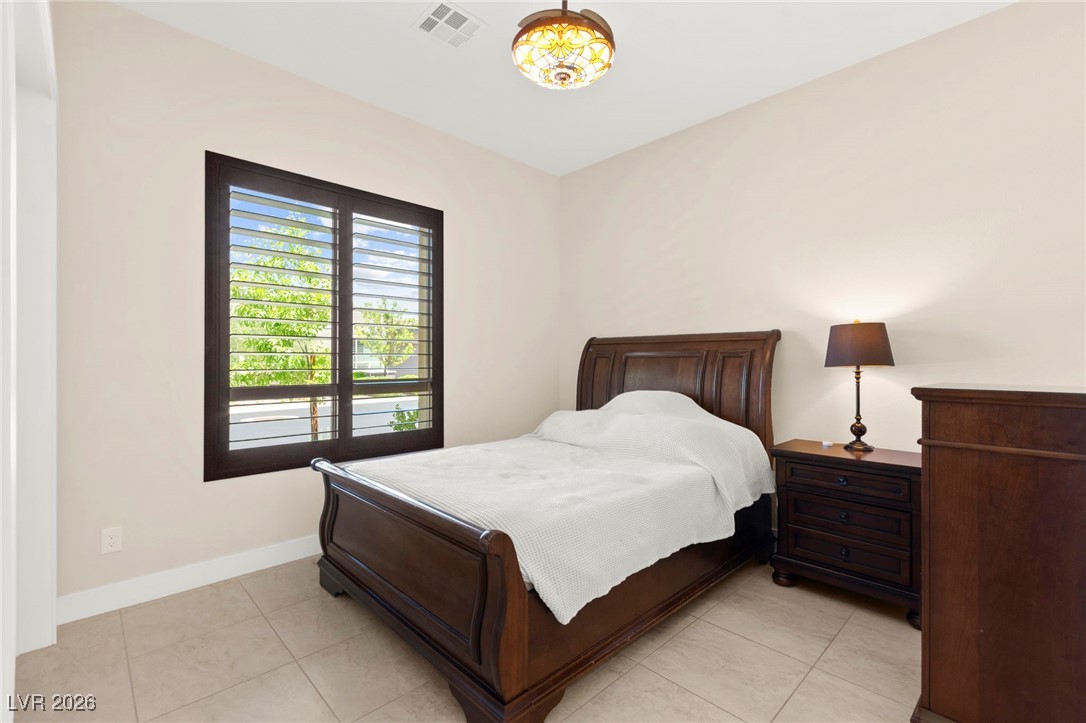 6810 Silver Crescent Street Las Vegas NV 89148