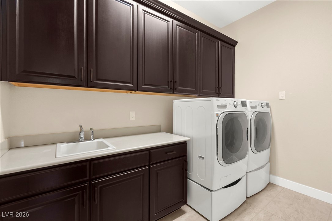 6810 Silver Crescent Street Las Vegas NV 89148