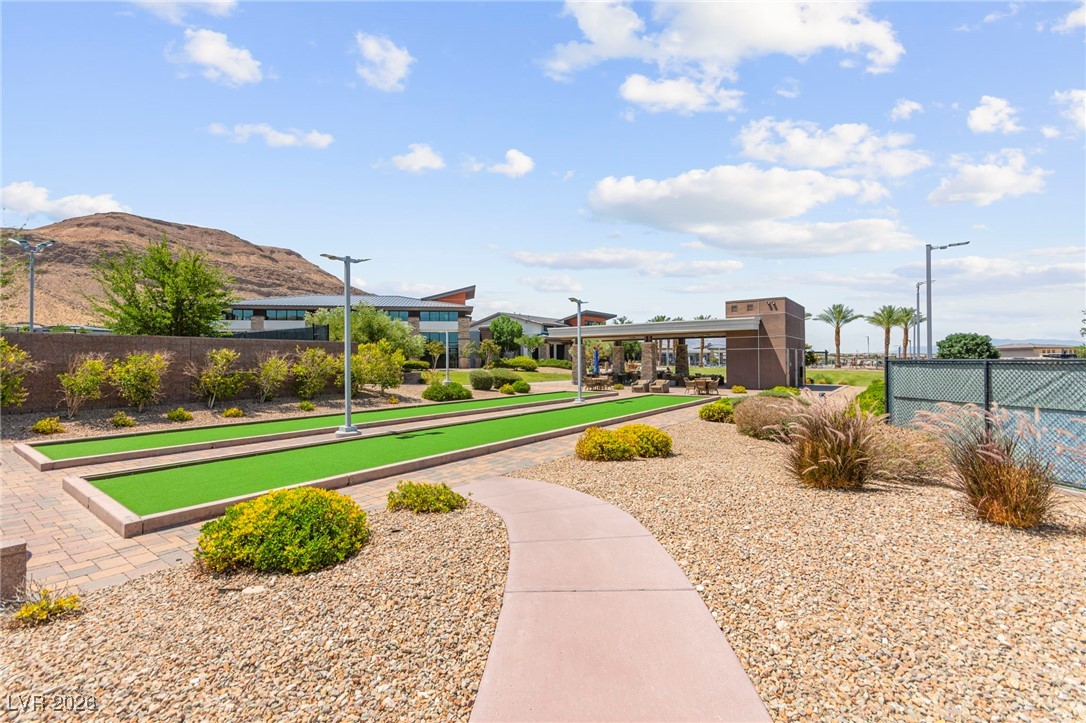 6810 Silver Crescent Street Las Vegas NV 89148