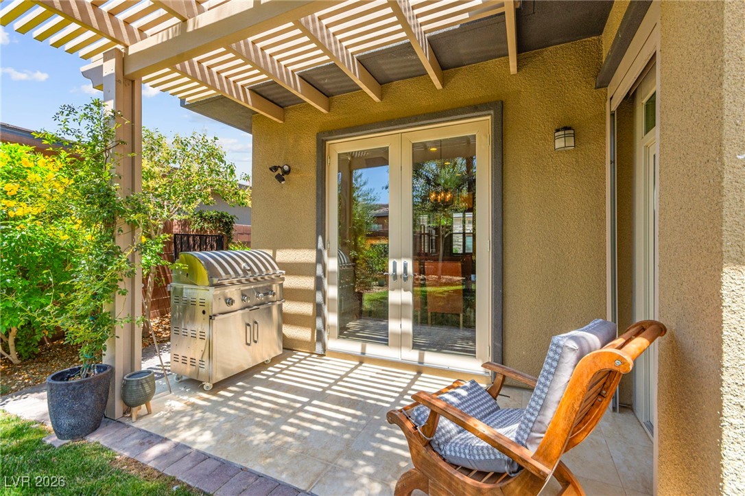 6810 Silver Crescent Street Las Vegas NV 89148