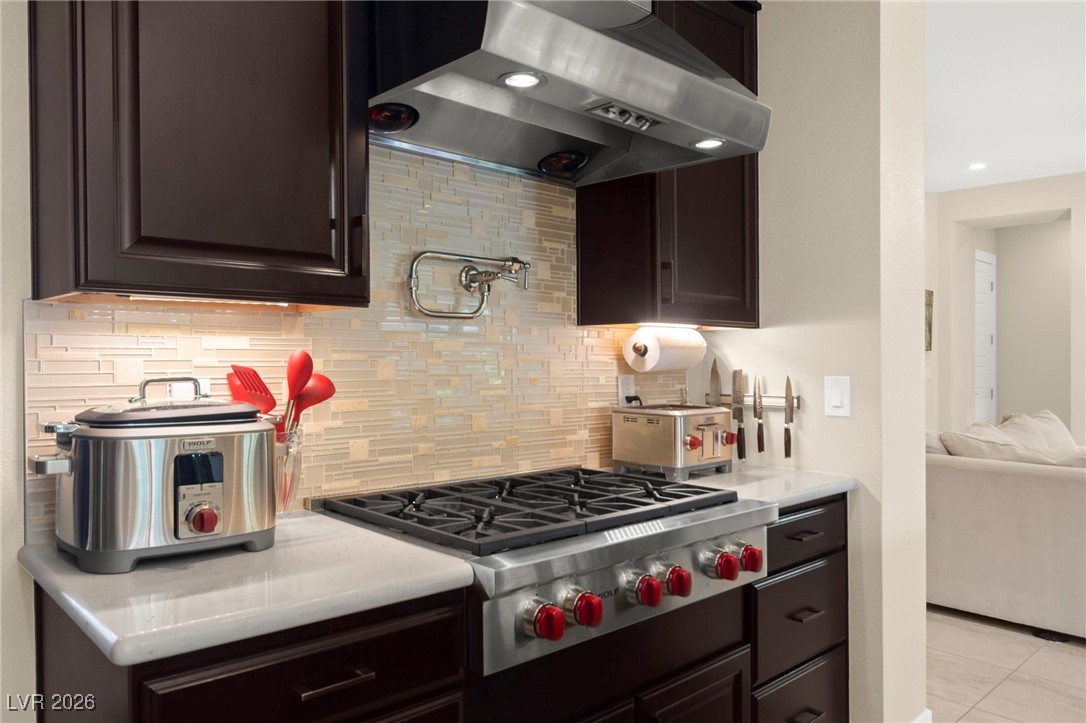 6810 Silver Crescent Street Las Vegas NV 89148