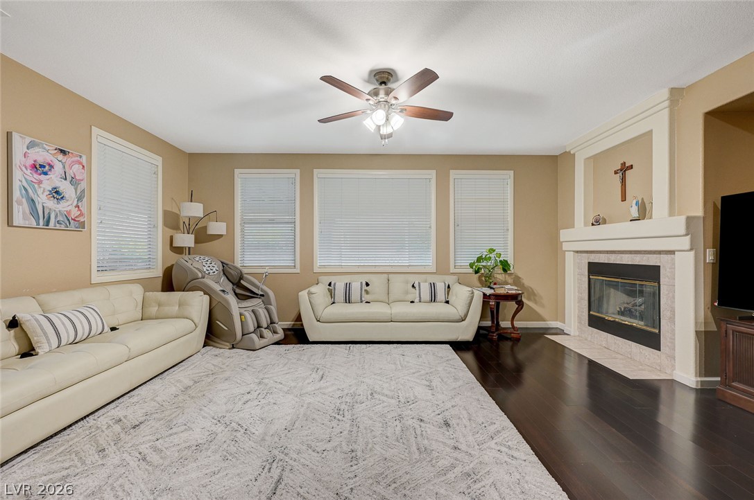 2733 Warm Rays Avenue Henderson NV 89052