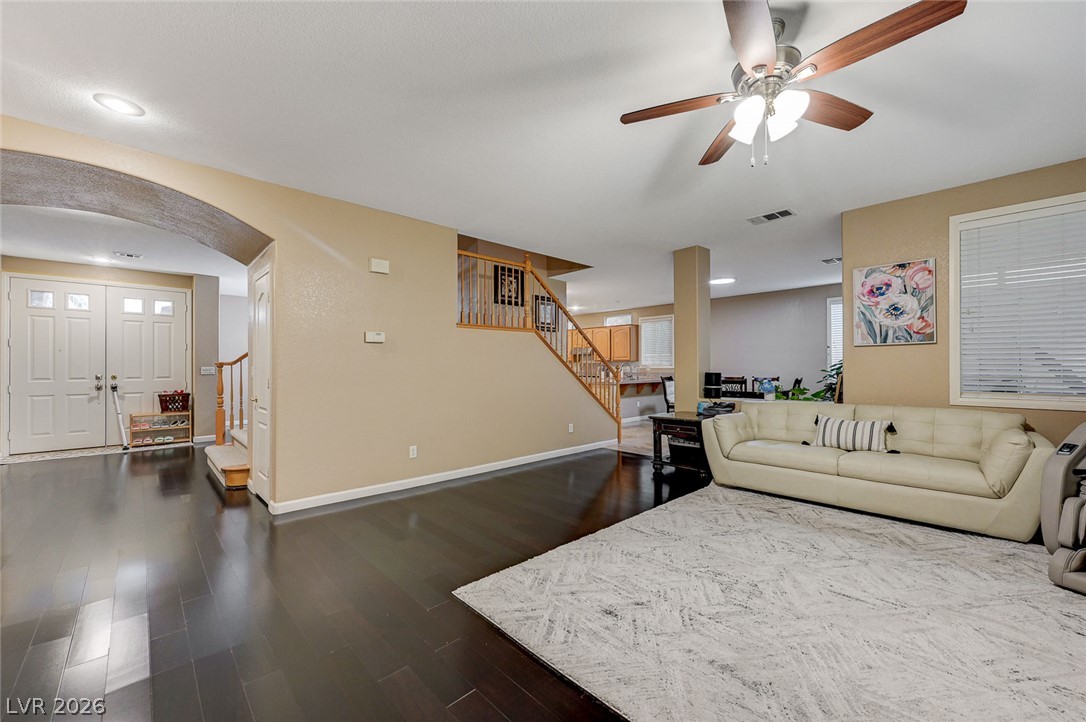 2733 Warm Rays Avenue Henderson NV 89052