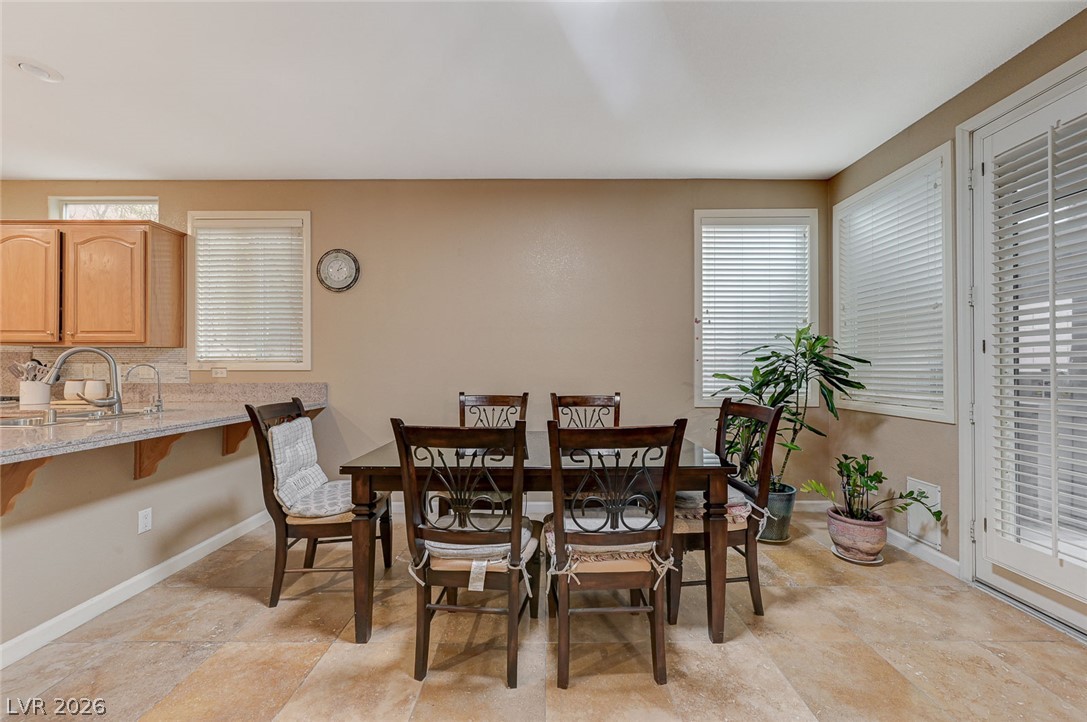 2733 Warm Rays Avenue Henderson NV 89052