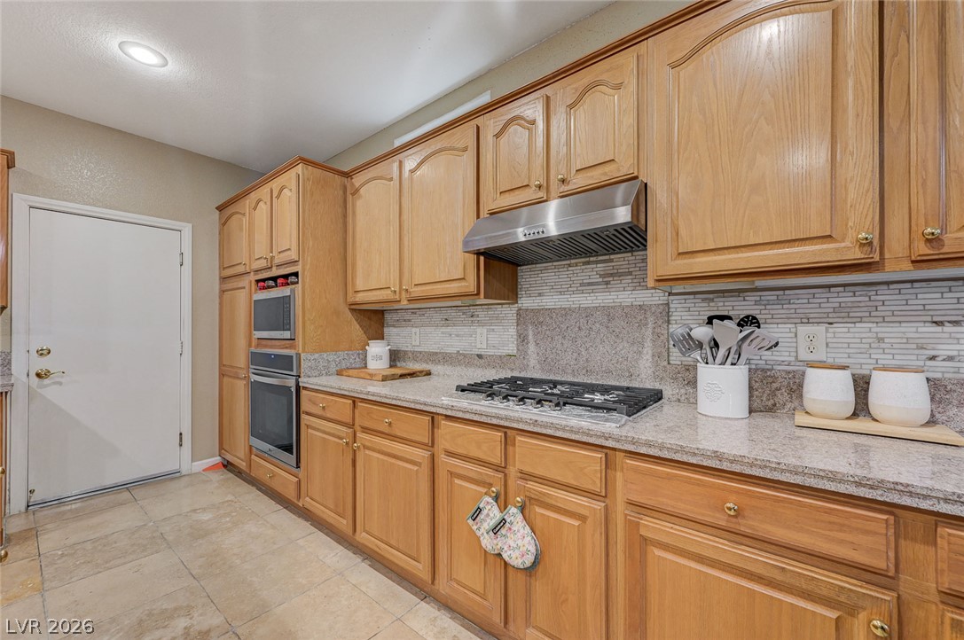 2733 Warm Rays Avenue Henderson NV 89052