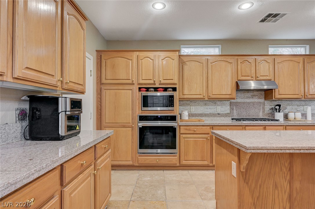 2733 Warm Rays Avenue Henderson NV 89052