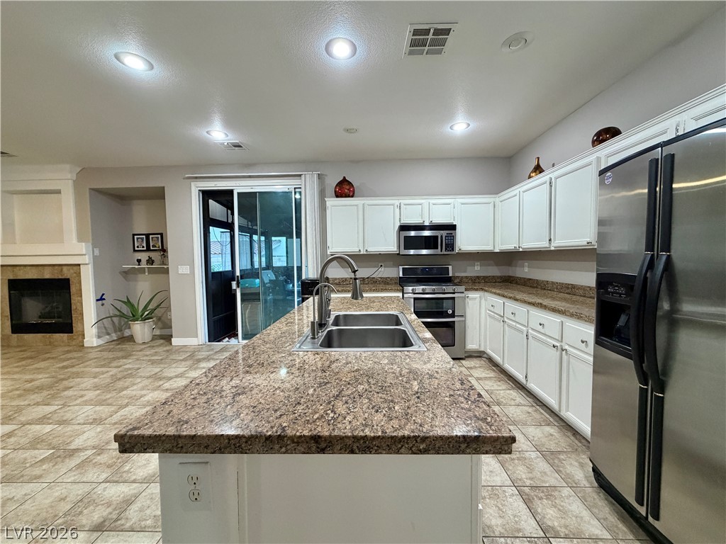 8345 Palace Heights Avenue Las Vegas NV 89117