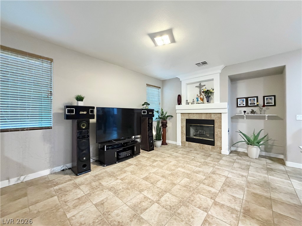 8345 Palace Heights Avenue Las Vegas NV 89117