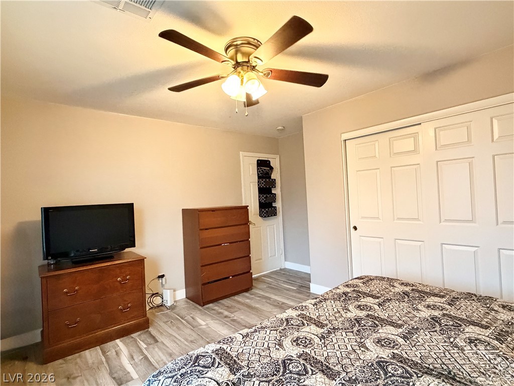 8345 Palace Heights Avenue Las Vegas NV 89117