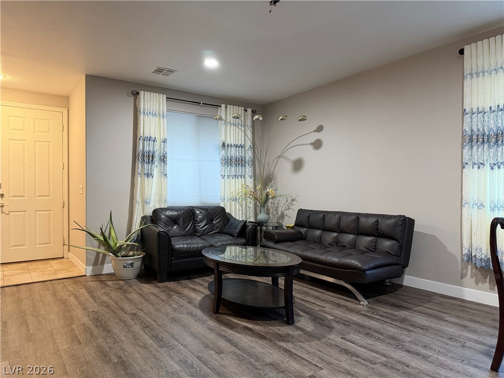8345 Palace Heights Avenue Las Vegas NV 89117