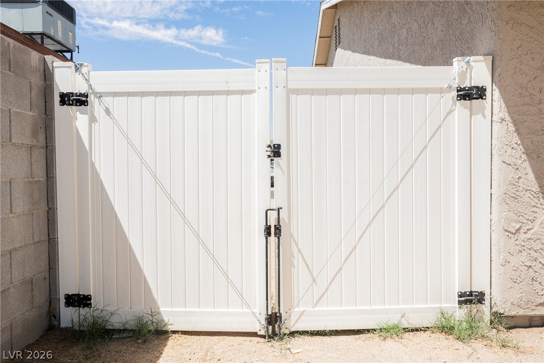 2705 Valparaiso Street Las Vegas NV 89108