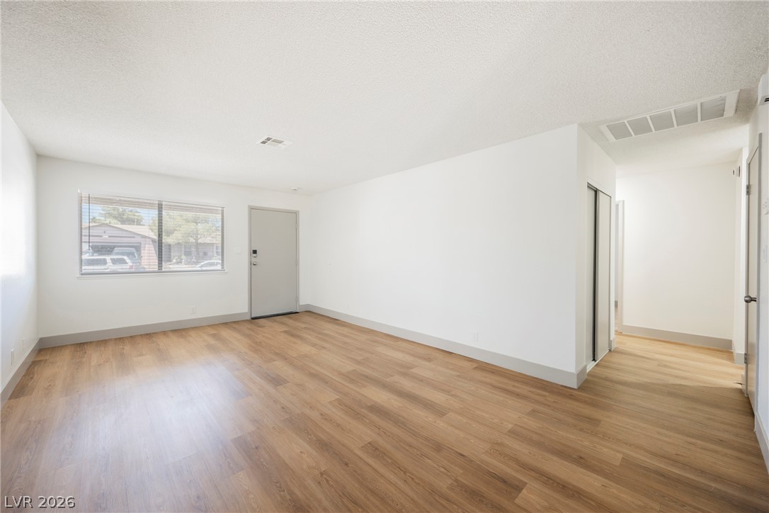 2705 Valparaiso Street Las Vegas NV 89108