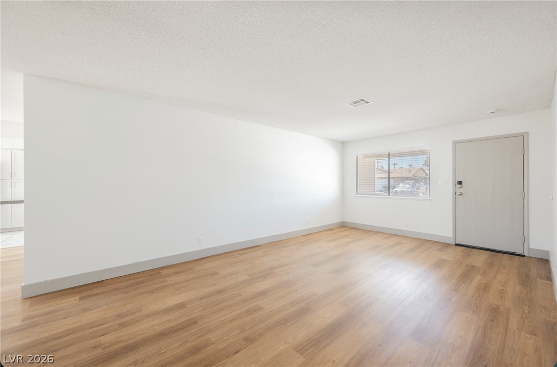 2705 Valparaiso Street Las Vegas NV 89108