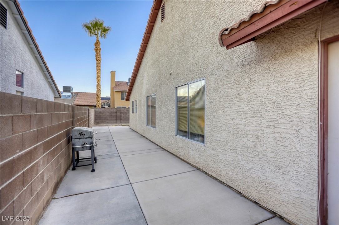 3817 Dauntless Drive North Las Vegas NV 89031