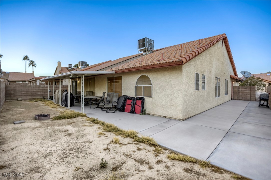 3817 Dauntless Drive North Las Vegas NV 89031