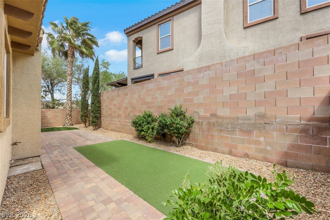 1022 Via Sacra Street Henderson NV 89011