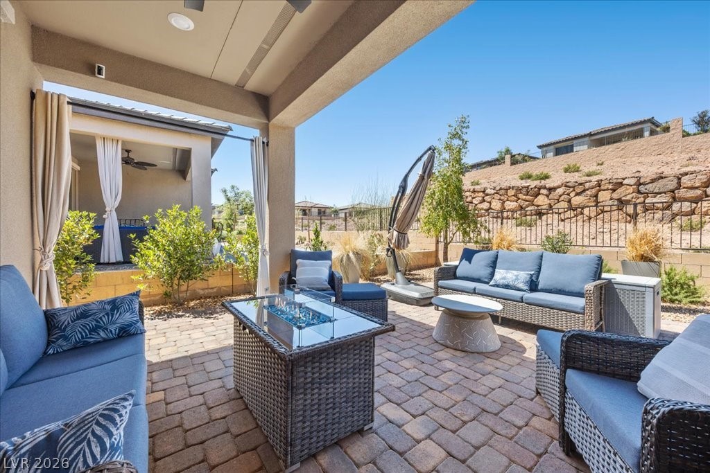 49 Stone Bluff Lane Henderson NV 89011