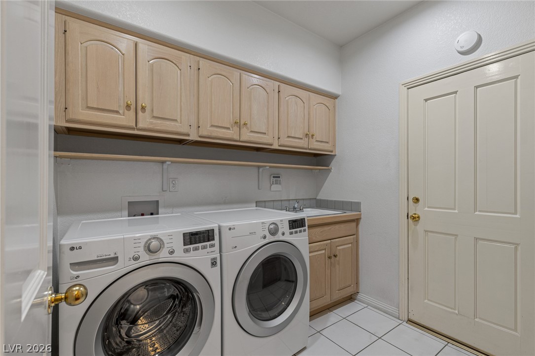 8325 Turtle Creek Circle Las Vegas NV 89113