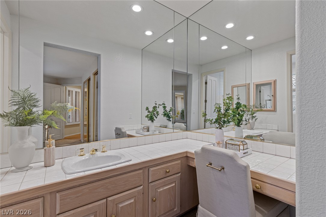 8325 Turtle Creek Circle Las Vegas NV 89113