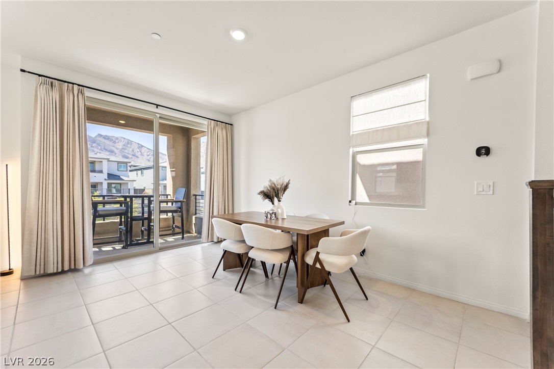 1537 Little Penguin Street Las Vegas NV 89138