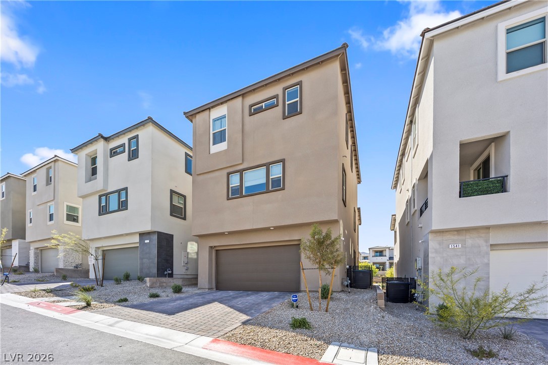 1537 Little Penguin Street Las Vegas NV 89138