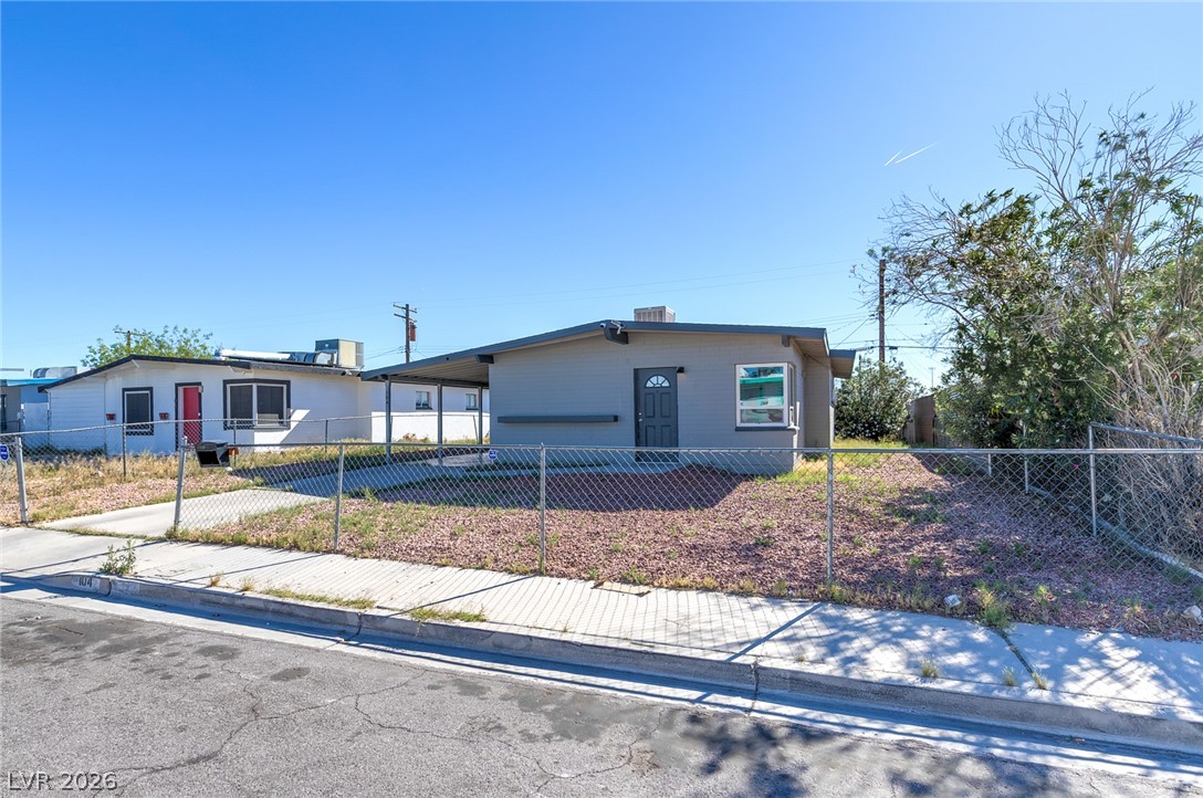 104 Stanford St Street Las Vegas NV 89107