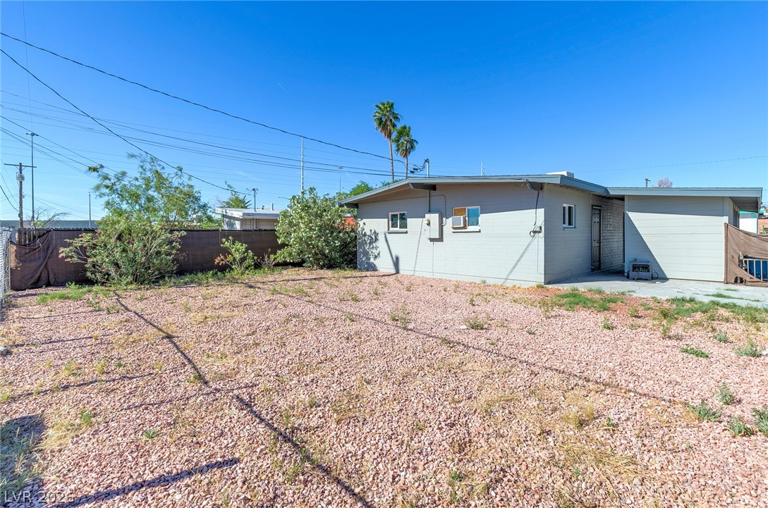 104 Stanford St Street Las Vegas NV 89107