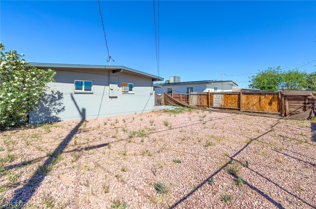 104 Stanford St Street Las Vegas NV 89107