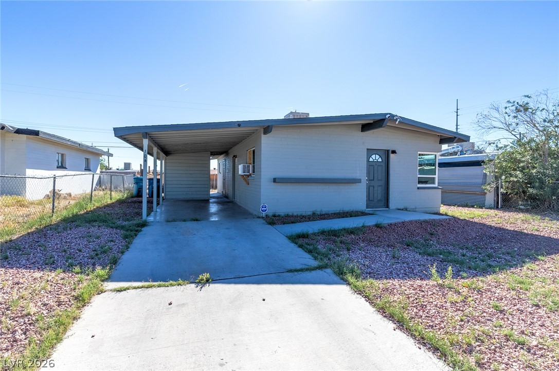 104 Stanford St Street Las Vegas NV 89107