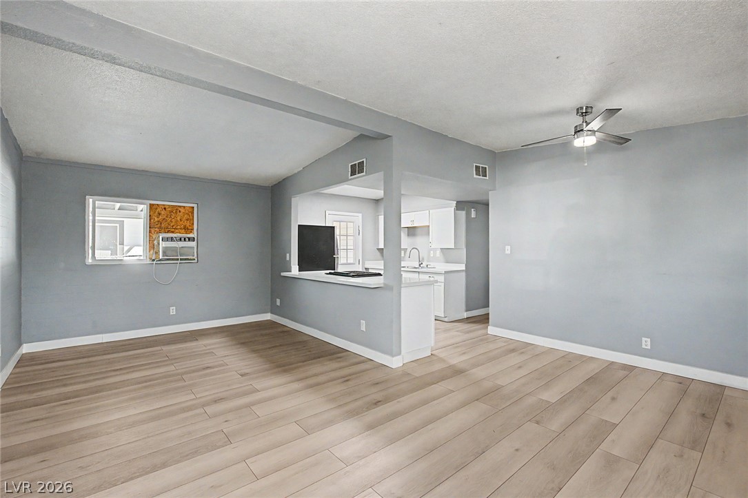 104 Stanford St Street Las Vegas NV 89107