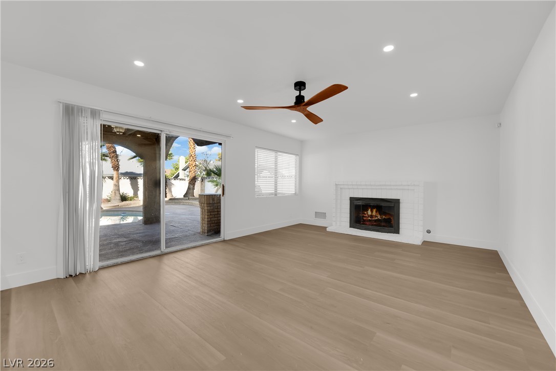 4687 Hackamore Drive Las Vegas NV 89103