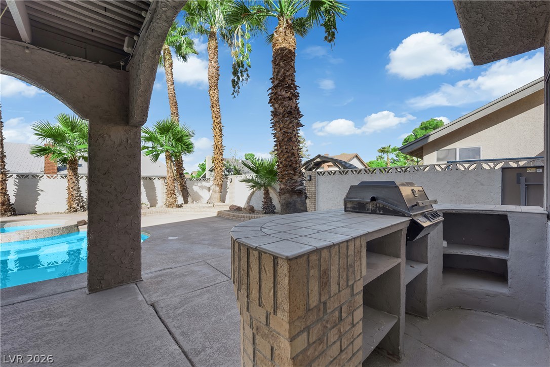 4687 Hackamore Drive Las Vegas NV 89103