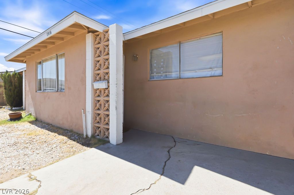 1916 West Nelson Avenue North Las Vegas NV 89032