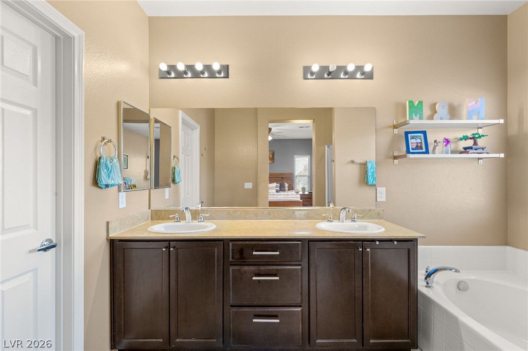 8123 Mosaic Sunrise Lane Las Vegas NV 89166