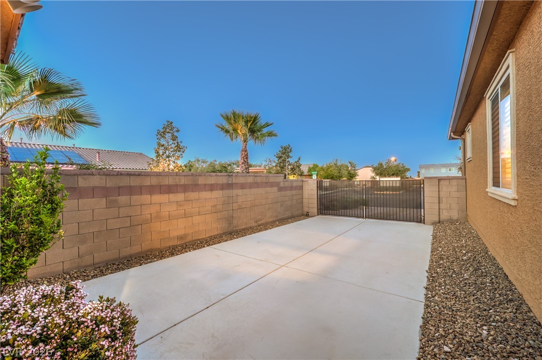 9165 Prescott Downs Street Las Vegas NV 89148