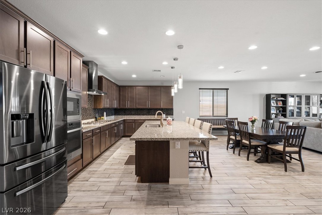 6320 Regina Ridge Street Las Vegas NV 89149