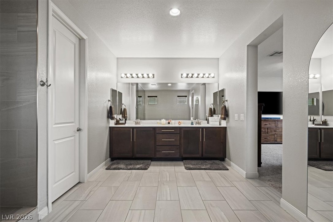 6320 Regina Ridge Street Las Vegas NV 89149