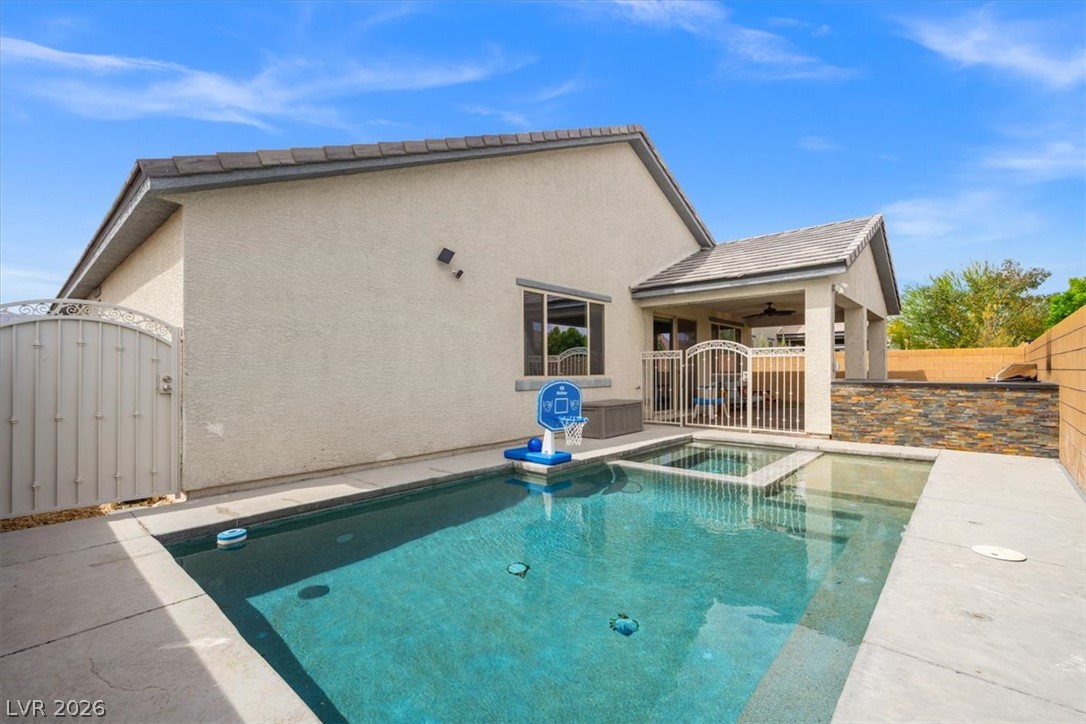 6320 Regina Ridge Street Las Vegas NV 89149