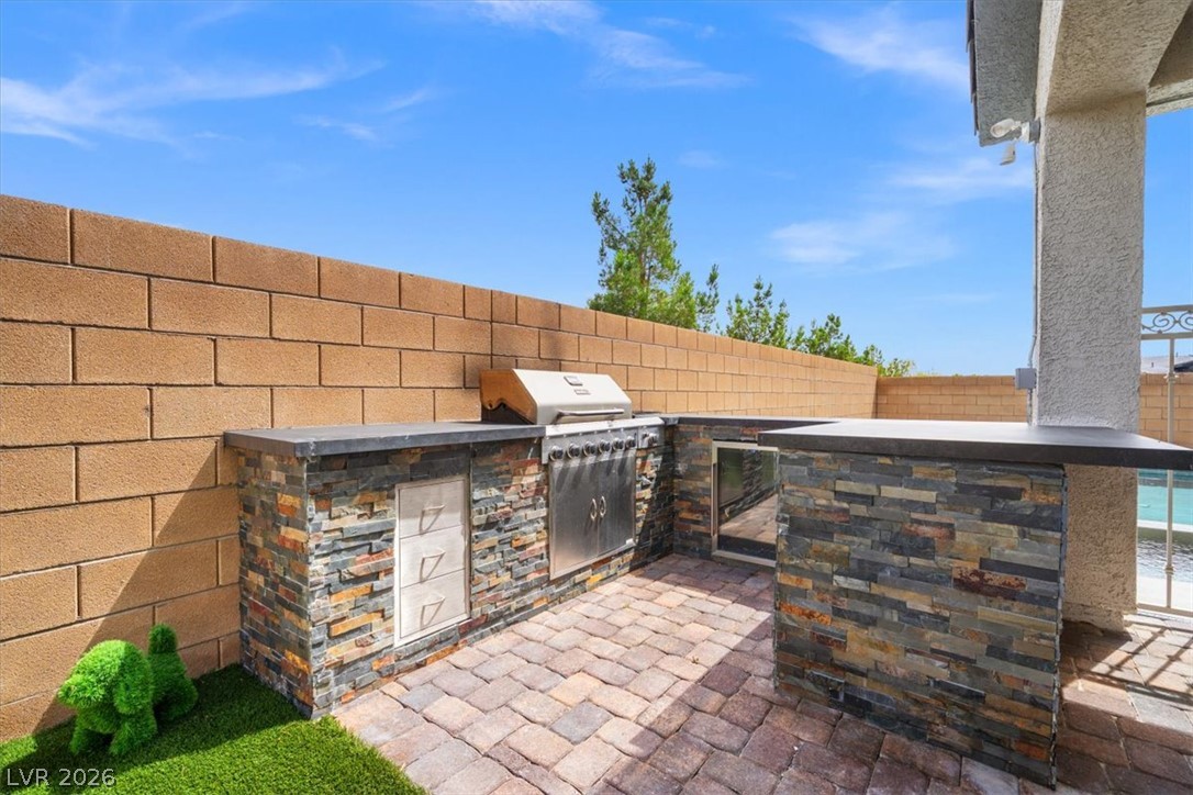 6320 Regina Ridge Street Las Vegas NV 89149