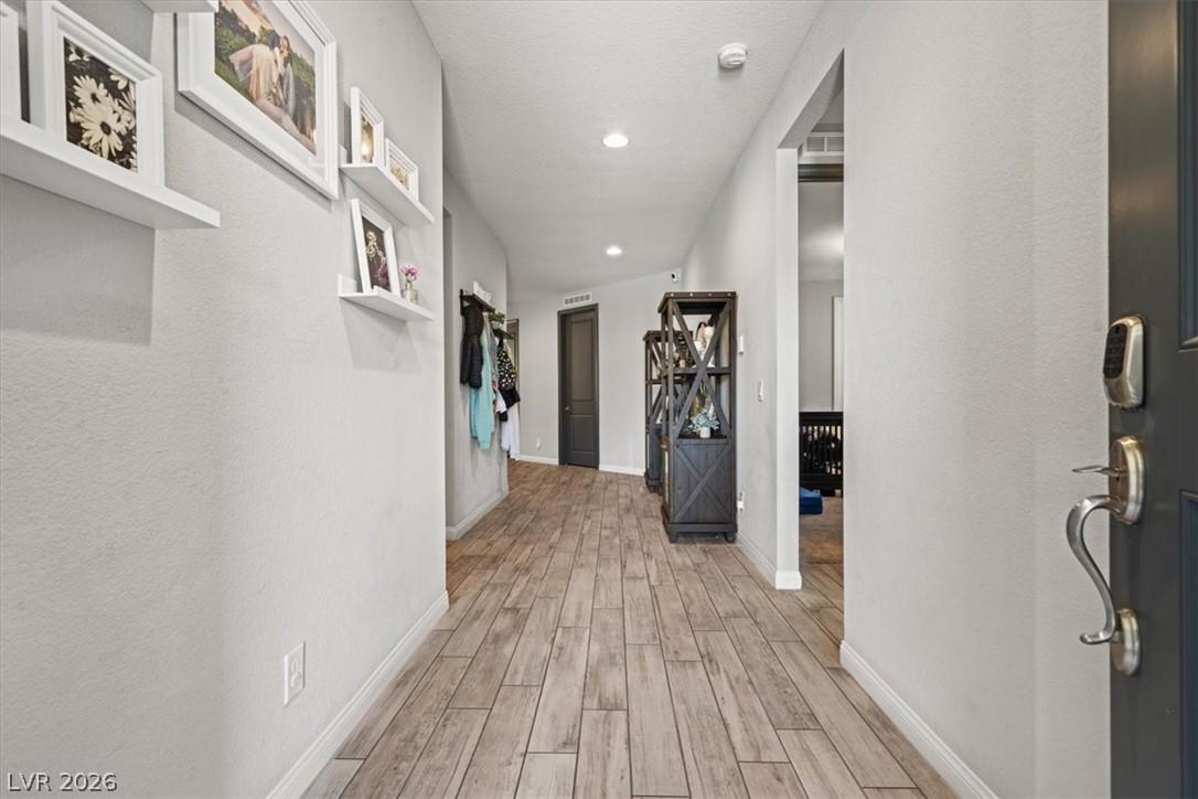 6320 Regina Ridge Street Las Vegas NV 89149