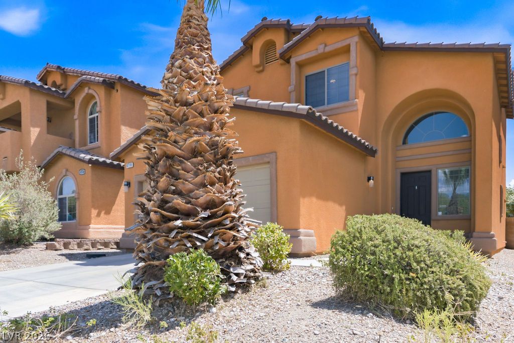 6718 Carol Steam Street Las Vegas NV 89149