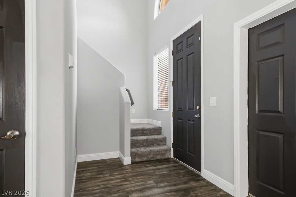 6718 Carol Steam Street Las Vegas NV 89149