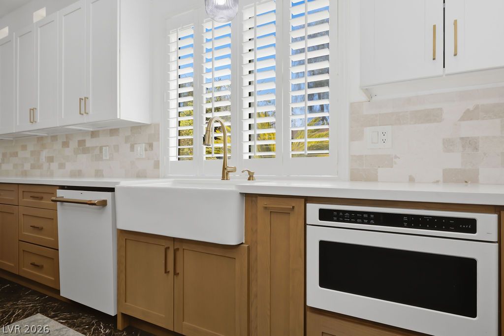 7229 Abbeville Meadows Avenue Las Vegas NV 89131