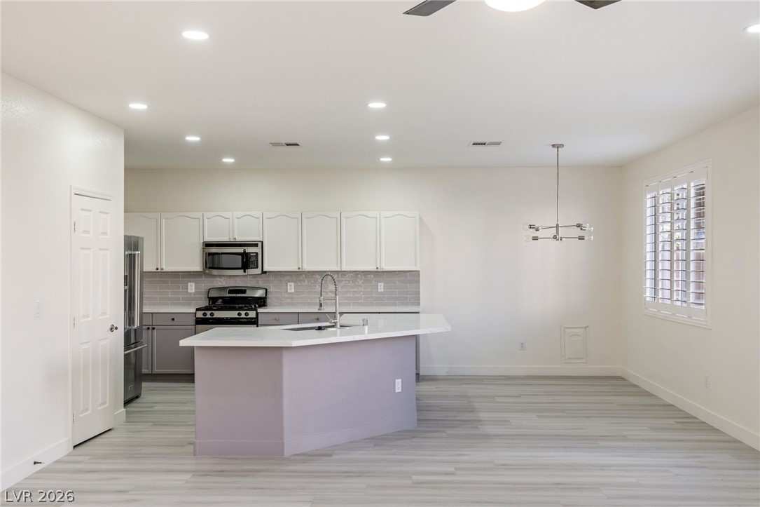6856 Scarlet Flax Street Las Vegas NV 89148