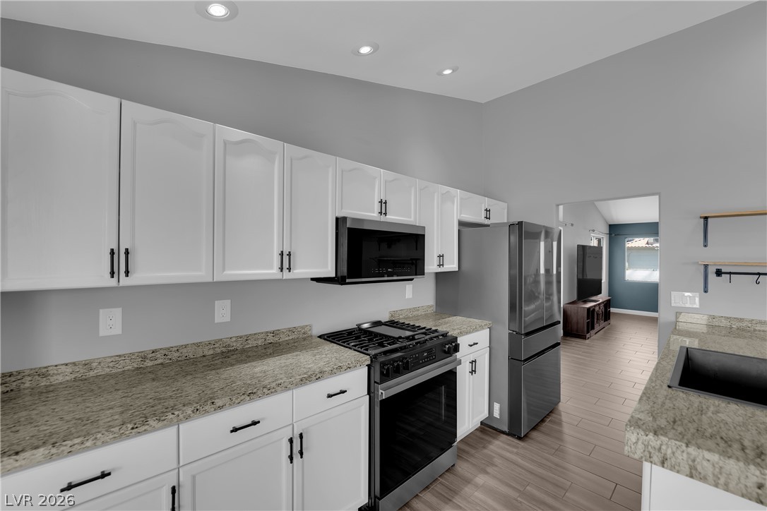 7729 White Grass Avenue Las Vegas NV 89131