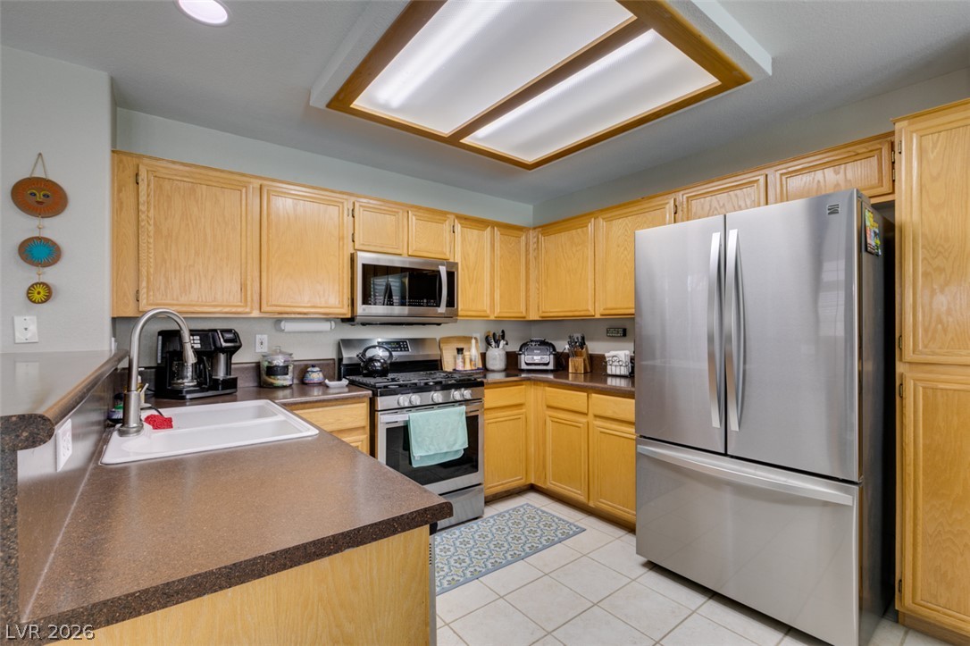 2072 Smoketree Village Circle Henderson NV 89012