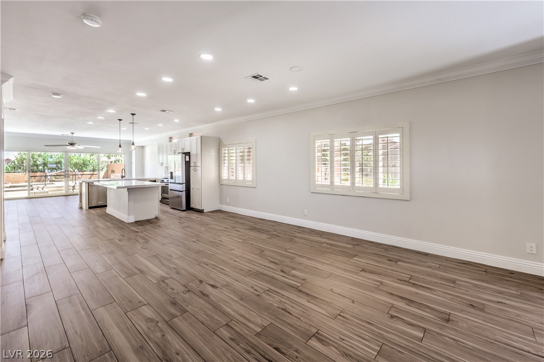 800 Royal Elm Lane Las Vegas NV 89144