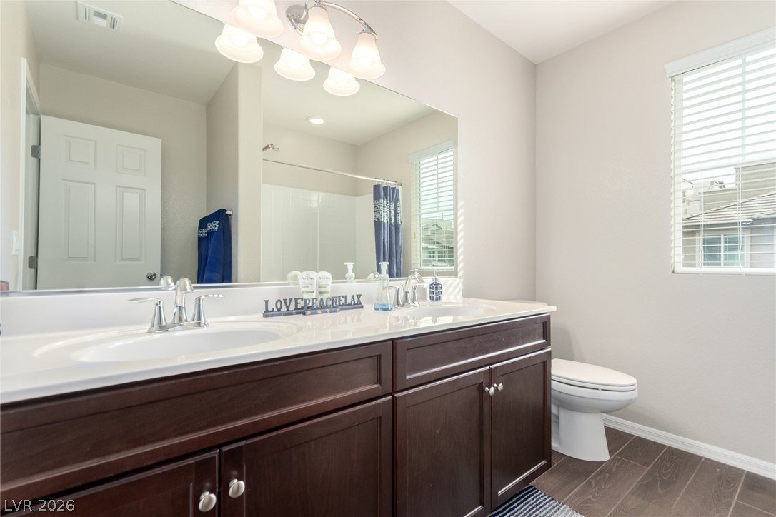 10814 Faulkner Run Avenue Las Vegas NV 89166